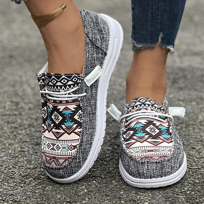 Baskets slip-on décontractées pour femmes avec un motif ethnique tendance Chic und Stil