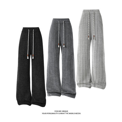 Wide harem pants for women with elastic waistband and trendy zigzag pattern Chic and Style