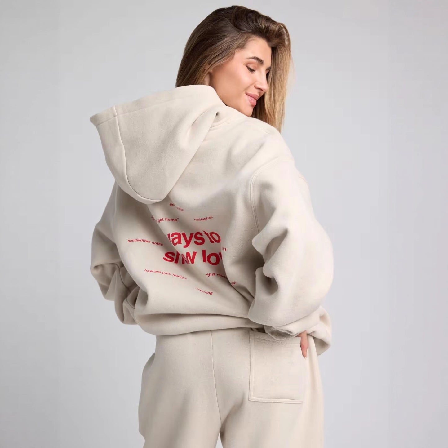 Pull à capuche décontracté pour femmes avec coupe large et poche kangourou Chic und Stil
