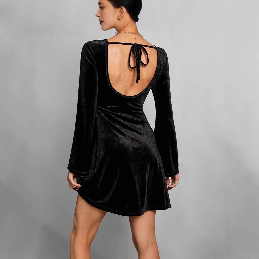 Dames Robe midi élégante et veloutée à manches longues Chic und Stil