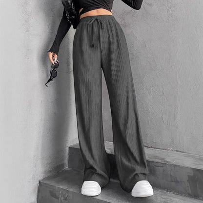 Wide pleated pants for women with elastic waistband Chic und Stil