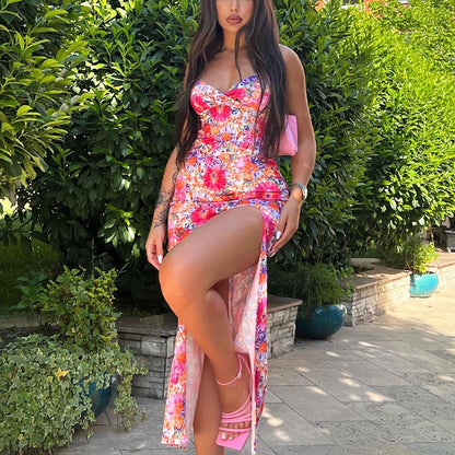 Chic and elegant floral maxi dress for women with slit