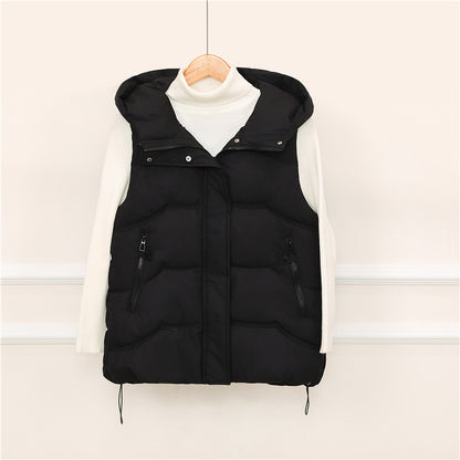 Dames Gilet matelassé à capuche avec poches zippées pratiques Chic und Stil