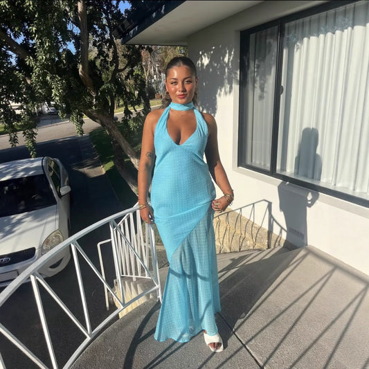Robe maxi femme avec un dos raffiné et des volants élégants Chic und Stil