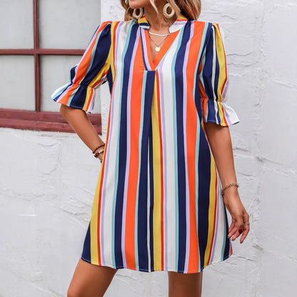 Robe d'été rayée à manches courtes pour femmes Chic und Stil