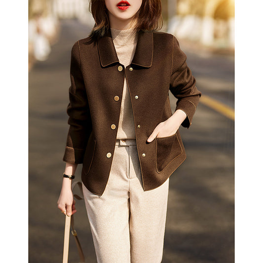 Veste femme stylée sans col à boutons Chic und Stil