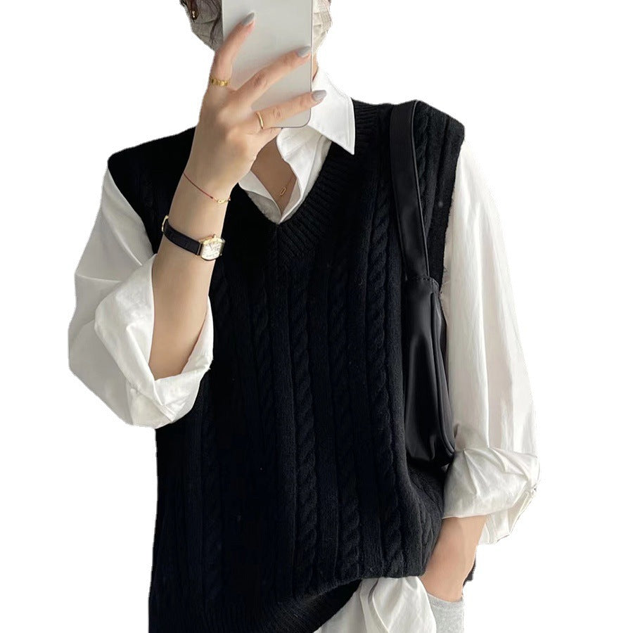 Pull en tricot pour femmes avec décolleté en V et motif torsadé Chic und Stil