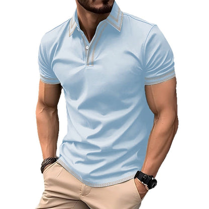 Polo pour homme stylé avec des détails de broderie tendance Chic und Stil