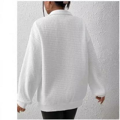 Dame Hoodie avec col mi-haut et tissu texturé Chic und Stil