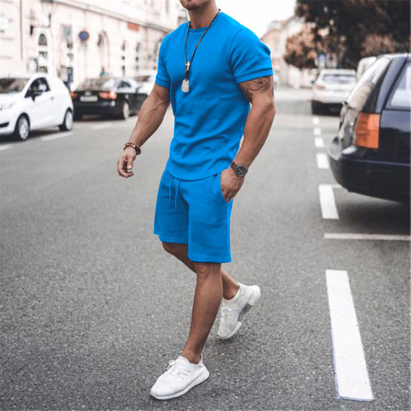 Ensemble d'été sportif pour hommes avec t-shirt respirant et shorts Chic und Stil