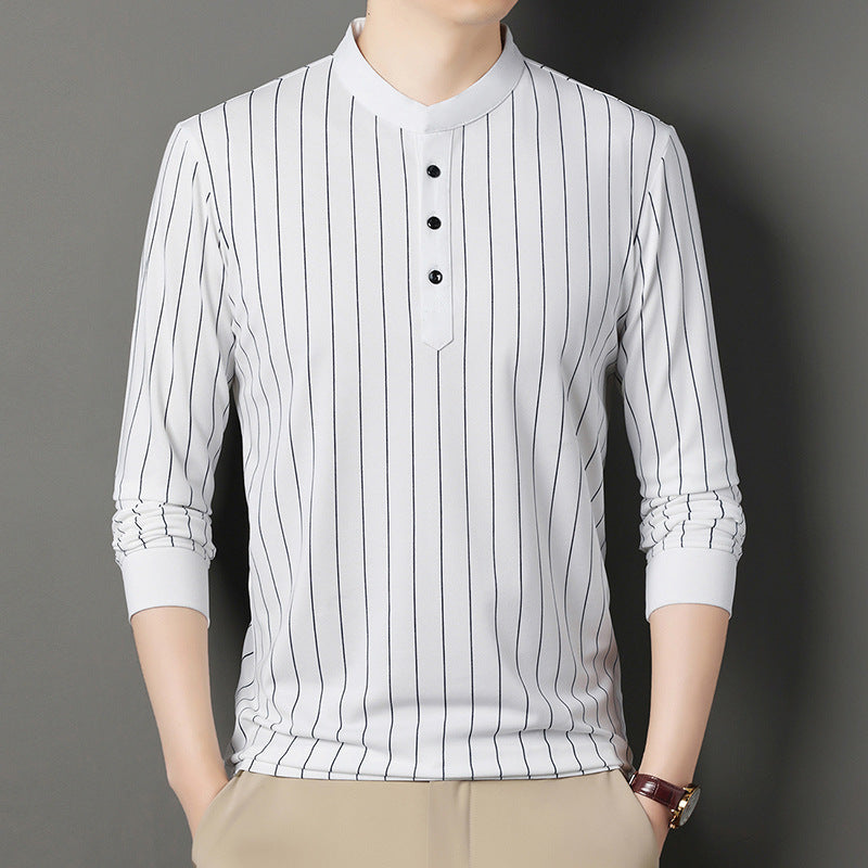 Chemise polo pour hommes avec un élégant motif rayé et une patte de boutonnage de haute qualité Chic und Stil