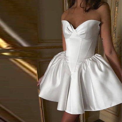 Robe de bal cœur sans manches pour dames Chic und Stil