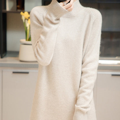 Robe en tricot pour femmes avec col haut et matière fluide douce Chic und Stil