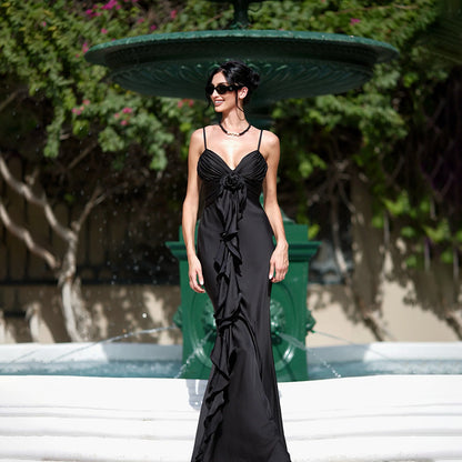 Robe de soirée en satin à volants élégante pour dames Chic und Stil