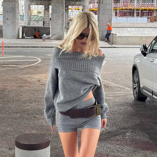 Pull en tricot surdimensionné pour femmes avec design d'épaule délicat et shorts sportifs Chic und Stil