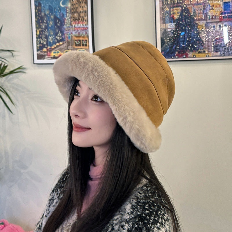 Dames Chaleureux et élégant bonnet en fourrure Chic und Stil