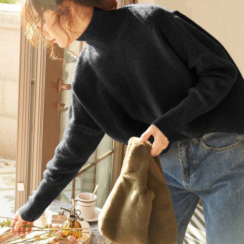 Pull-over à col montant confortable pour femmes en matériau de haute qualité Chic und Stil
