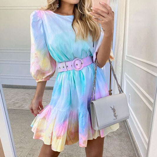 Robe mini à manches bouffantes avec ceinture taille Chic und Stil pour femmes