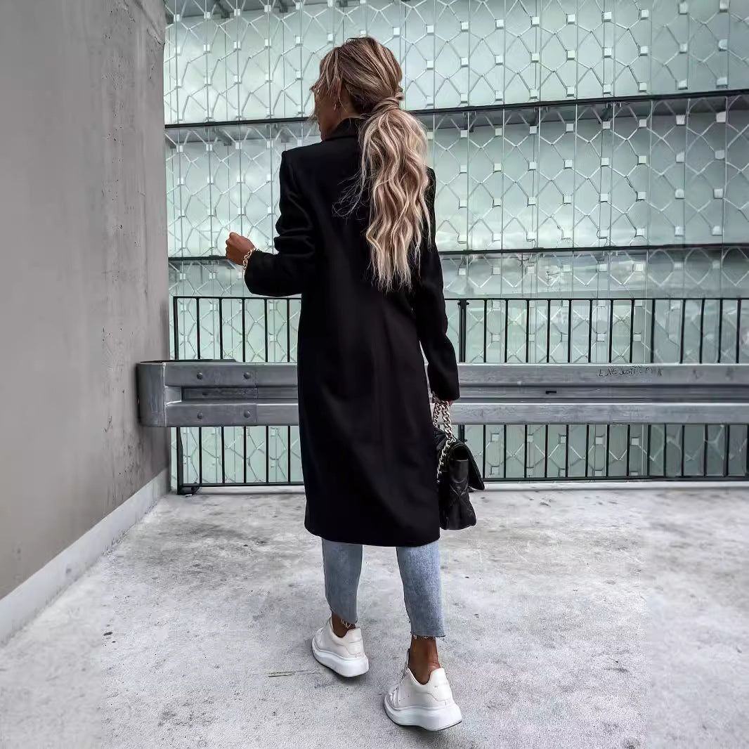 Elegant wool coat for women in oversized style Chic und Stil