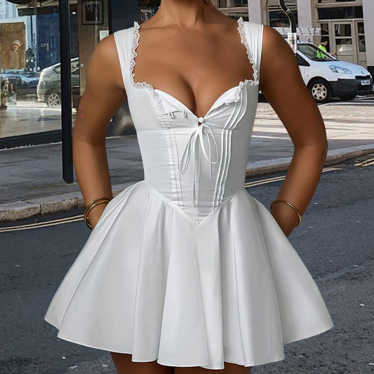 Robe mini femme avec corsage et volants Chic und Stil