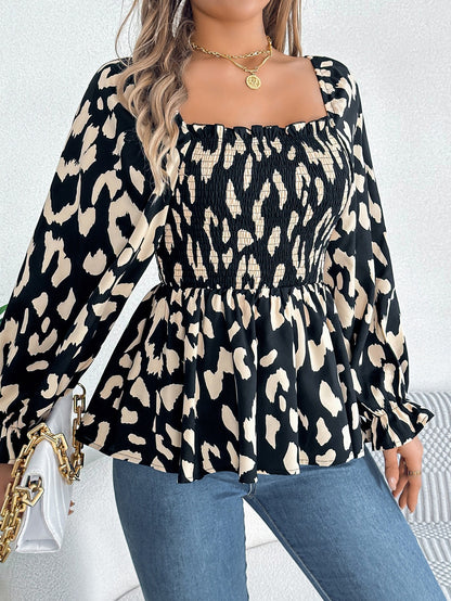 Blouse en dentelle pour femmes avec manches de type évêque et haut froncé Chic und Stil