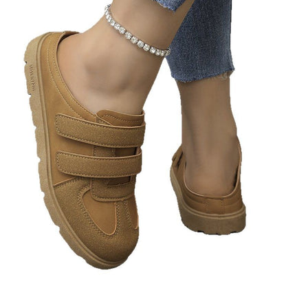 Chaussures confortables pour femmes avec des sangles en velcro réglables et une semelle ergonomique Chic und Stil