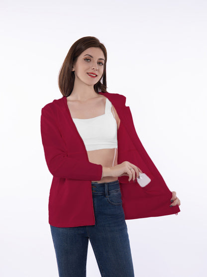 Veste à capuche zippée décontractée pour femmes avec poches fonctionnelles et composition de tissu respirant Chic und Stil