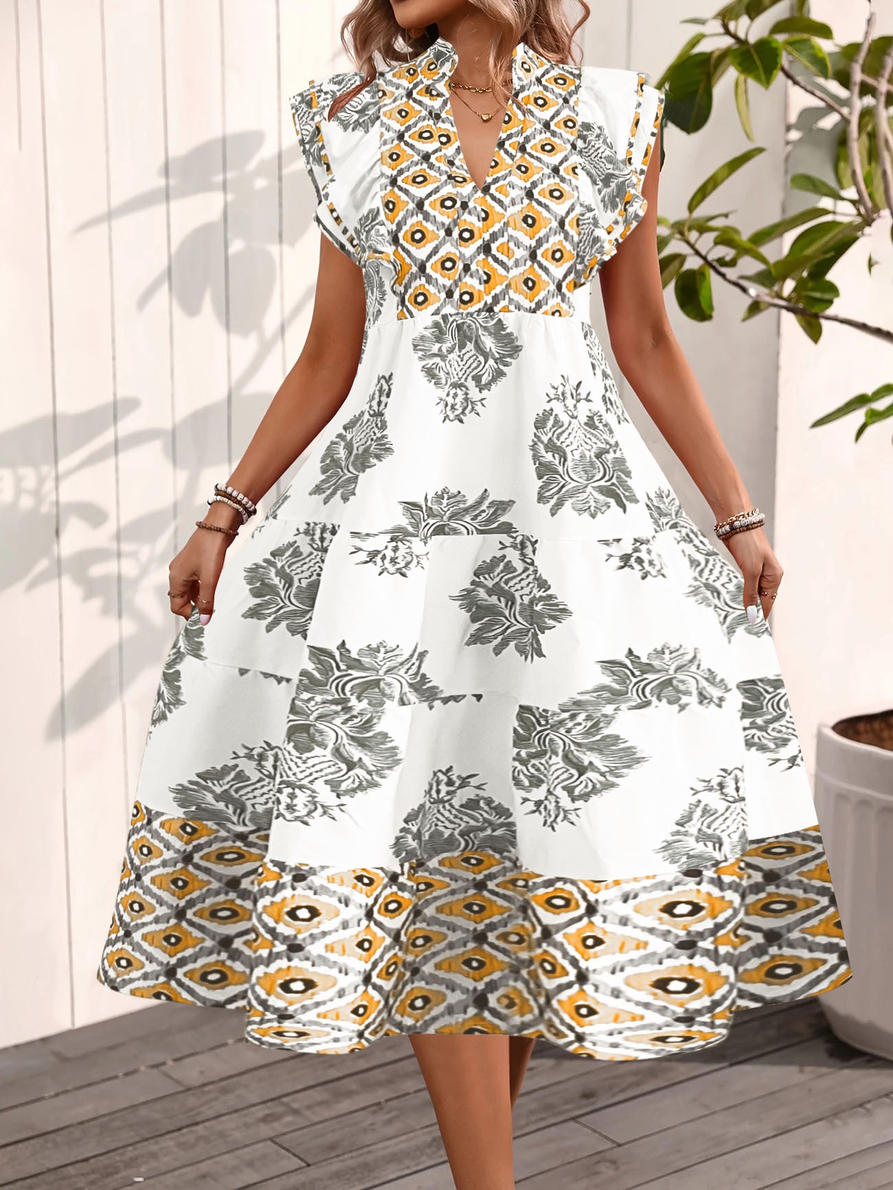 Robe blouse décontractée pour femmes avec motif floral et décolleté en V moderne Chic und Stil