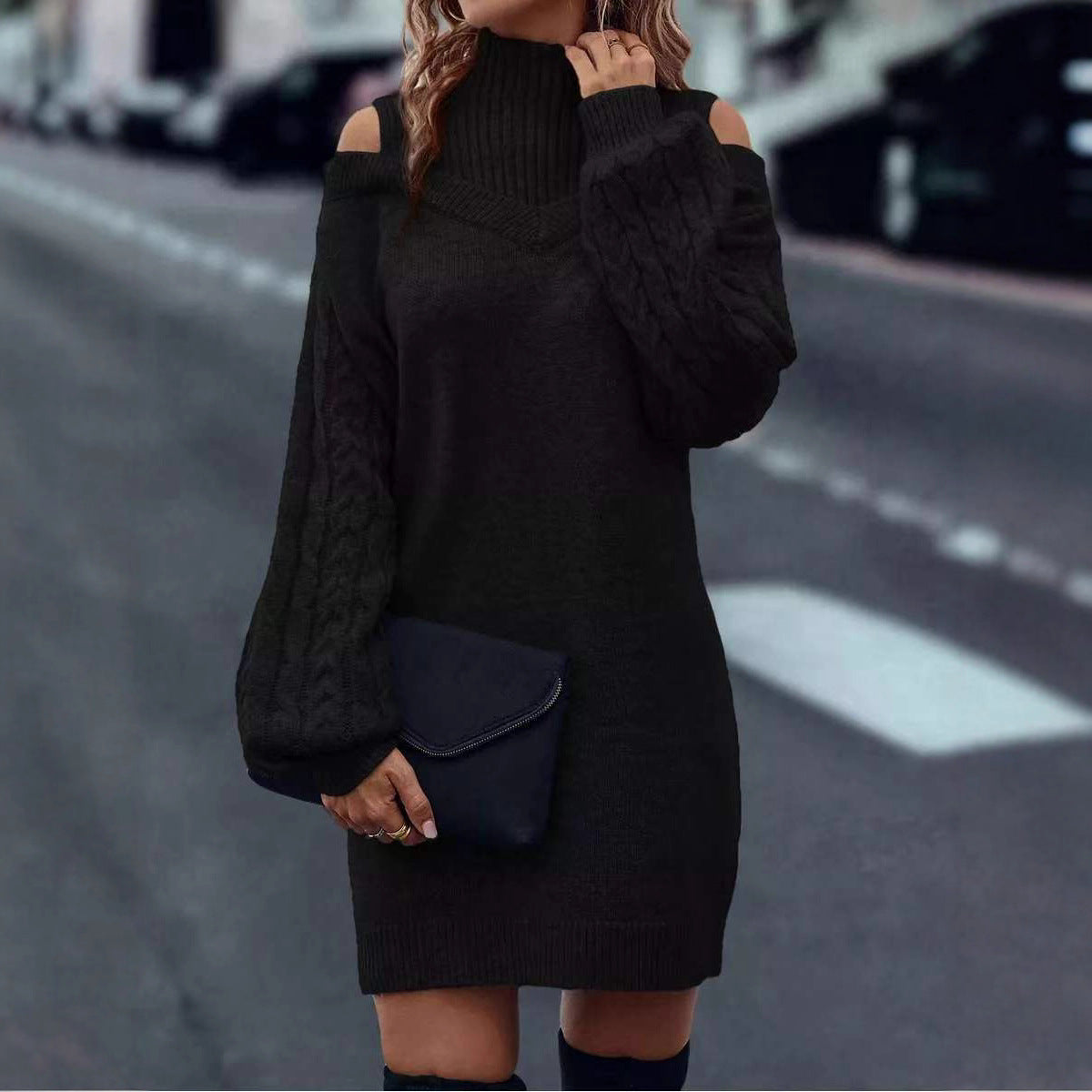 Robe tricot femme avec design off-shoulder et structure complexe de motif en torsades Chic und Still