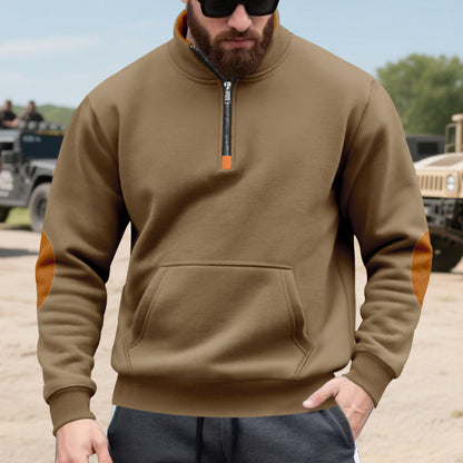 sporty pull for men with half-zip and practical kangaroo pocket Chic und Stil