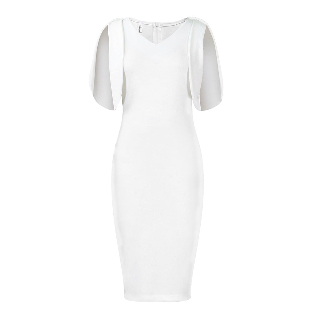 Robe ajustée pour femmes avec des manches bouffantes transparentes et décolleté en V Chic und Stil