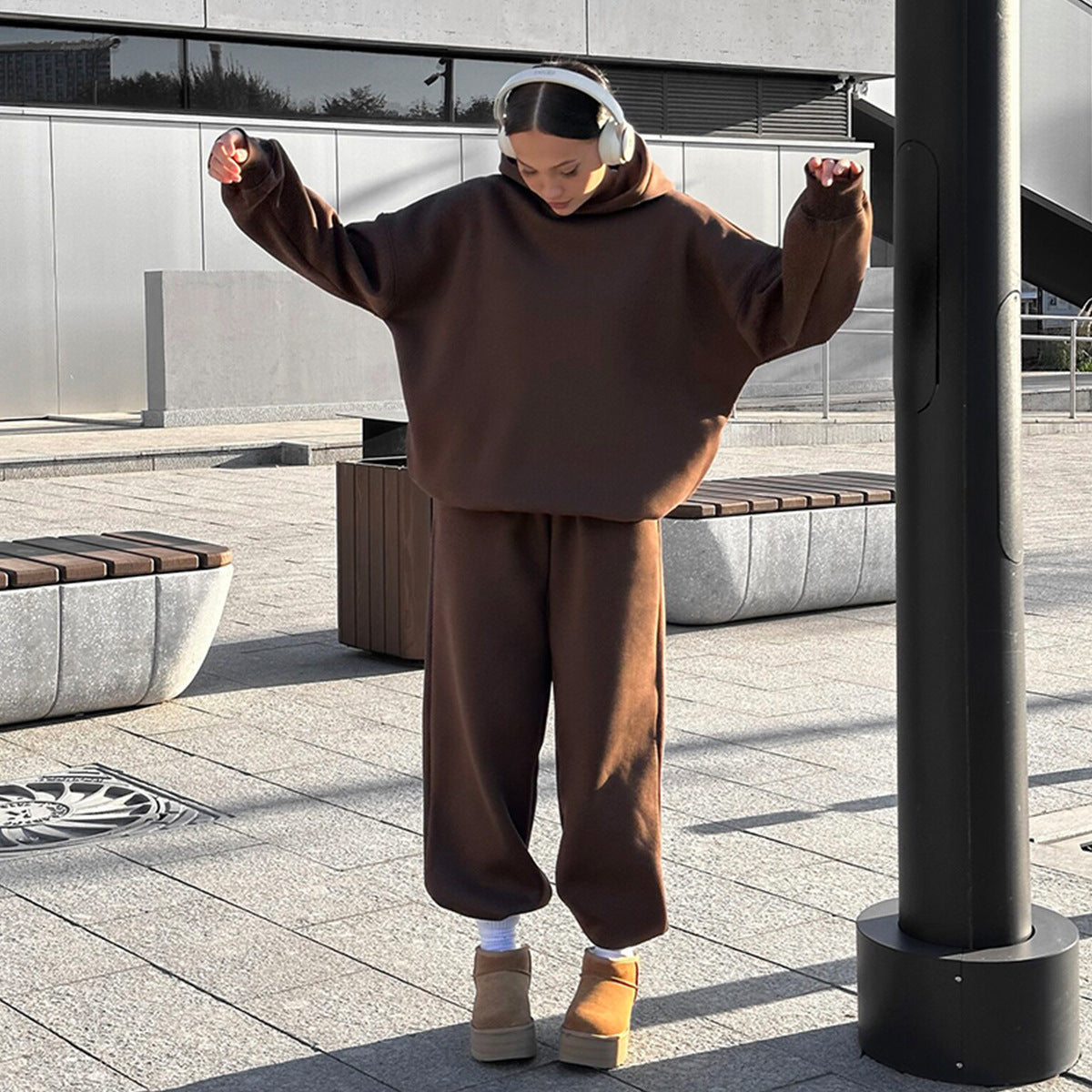 Women sweatshirt jumpsuit and cozy jogging pants Chic and Style