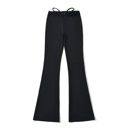 Elegant flared pants for women with a high waist and practical side pockets Chic and Style
