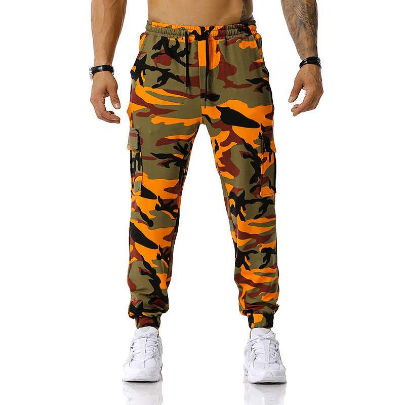 Camouflage cargo pants for men with elastic waistband and practical side pockets Chic and Style