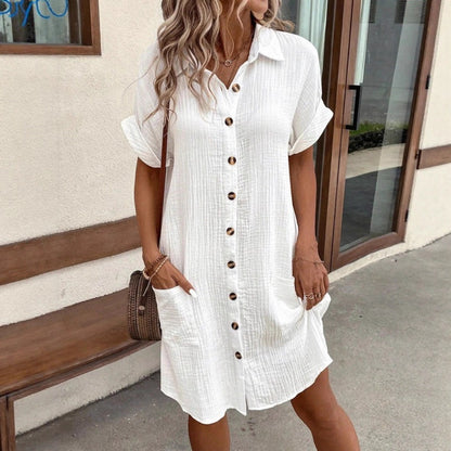 Robe chemise pour femmes avec patte de boutonnage et poches pratiques Chic und Stil
