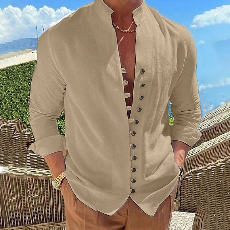 Chemise masculine tendance avec une légère structure et patte de boutonnage Chic und Stil