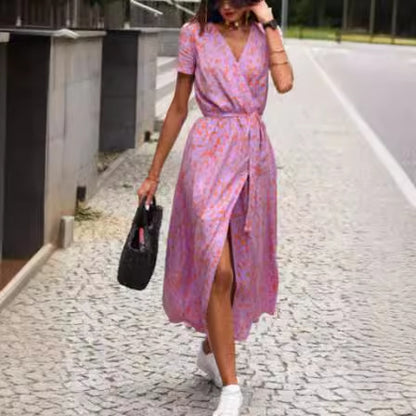 Robe maxi portefeuille à fleurs Chic und Stil pour femmes