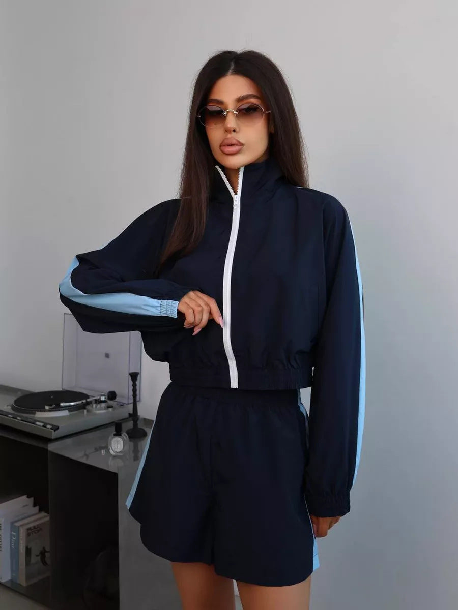 Ensemble de loisirs sportif pour femmes avec haut respirant et shorts Chic und Stil
