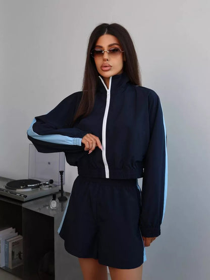 Ensemble de loisirs sportif pour femmes avec haut respirant et shorts Chic und Stil
