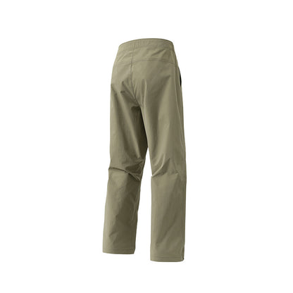 Functional leisure pants for men with practical zip pockets Chic and Style