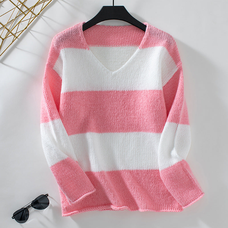 Pull en tricot décontracté à col en V pour femmes avec un large motif rayé Chic und Stil