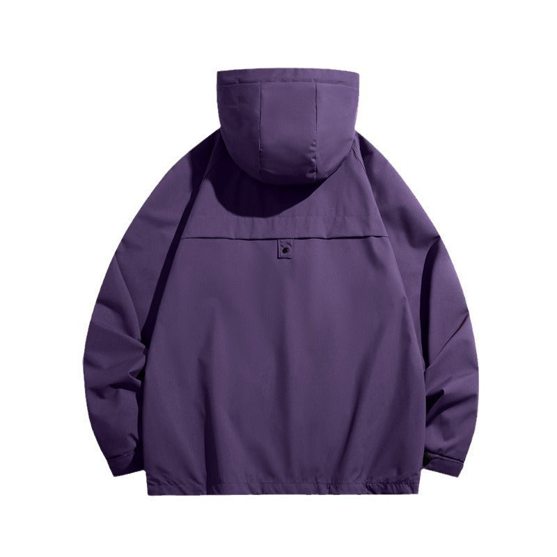 Functional technical jacket for women with adjustable hood system and robust weather protection Chic and Style