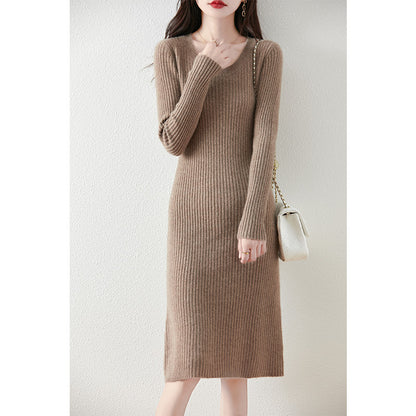 Robe en tricot pour femmes avec une fine structure côtelée et une coupe cintrée Chic und Stil