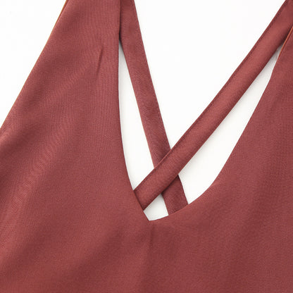 Robe maxi femme avec élégant décolleté en V et jupe plissée Chic und Stil