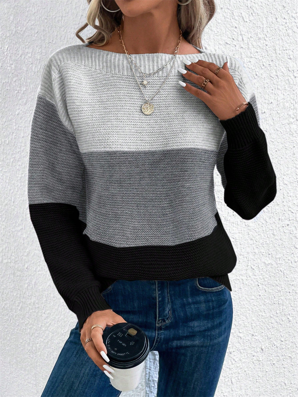 Pull en tricot pour femmes avec un design moderne en blocs de couleur Chic und Stil