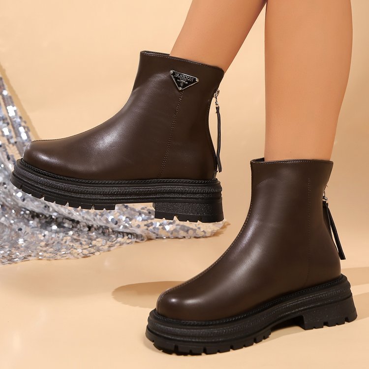 Bottes pour femmes avec profil en caoutchouc robuste et fermeture éclair à la mode Chic und Stil
