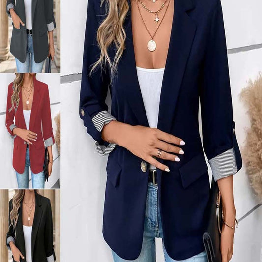 Veste de blazer à la mode pour femmes avec des détails de contraste élégants Chic und Stil