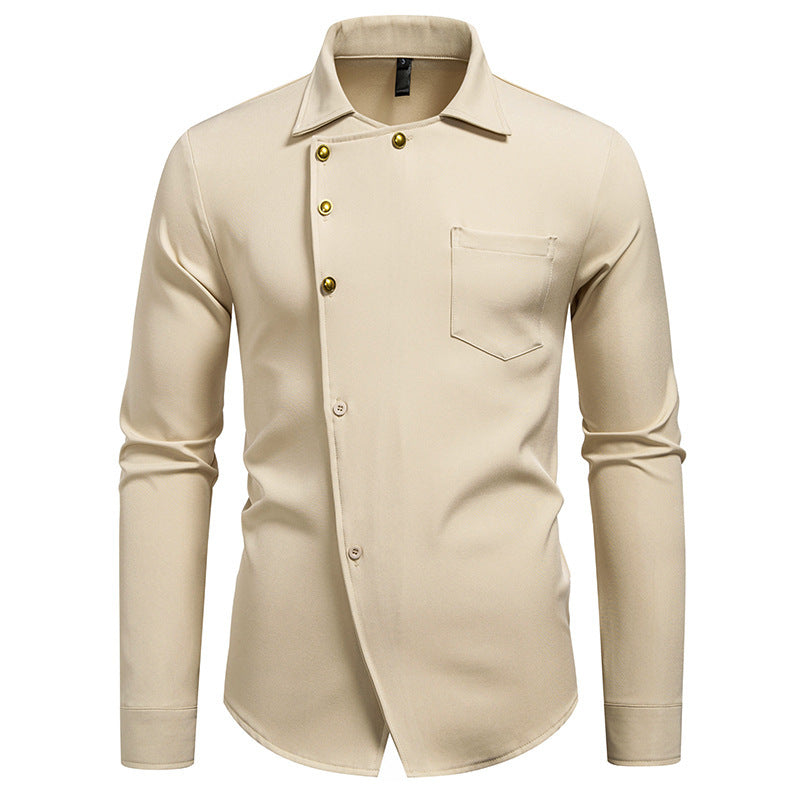 Chemise de designer pour homme avec détail asymétrique de bouton et poche poitrine appliquée Chic und Stil