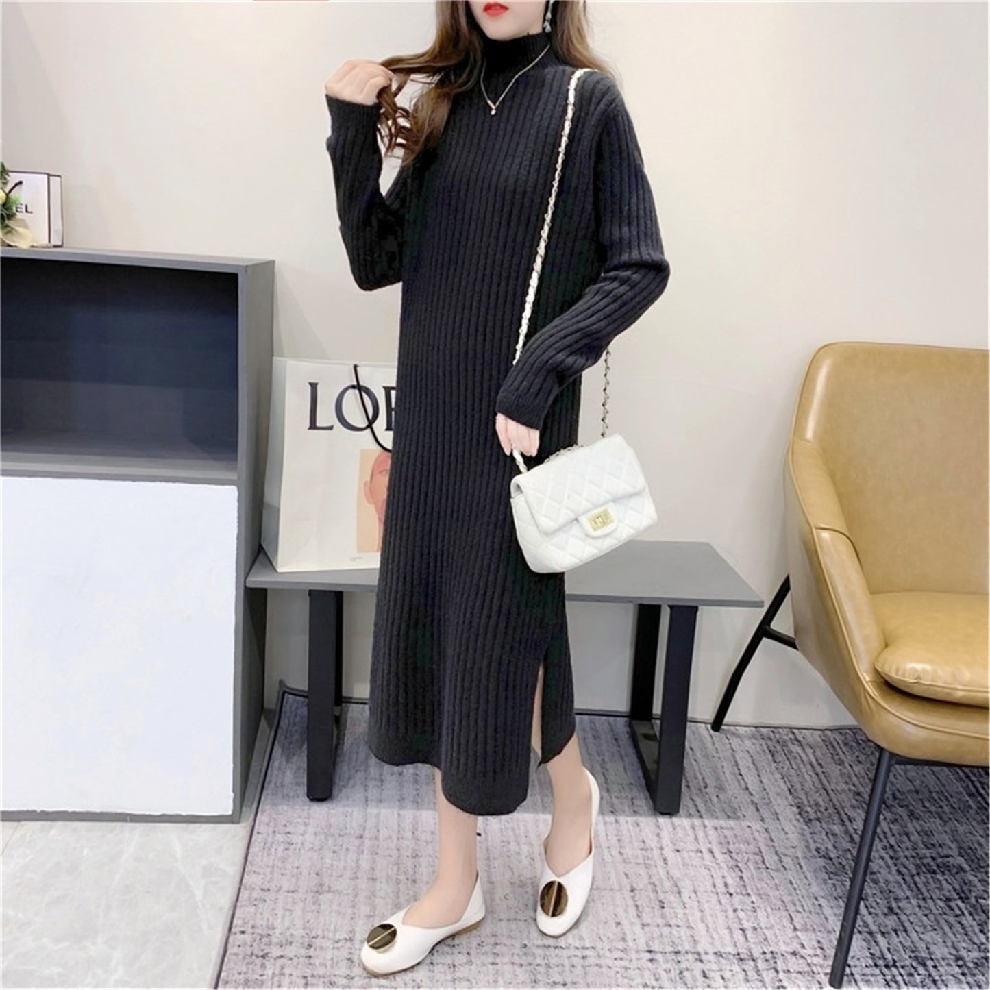 Robe maxi tricot pour femmes avec col haut et fine structure côtelée Chic und Stil