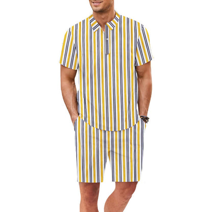 Ensemble pour hommes composé d'une blouse à manches courtes et de shorts avec un design rayé Chic und Stil
